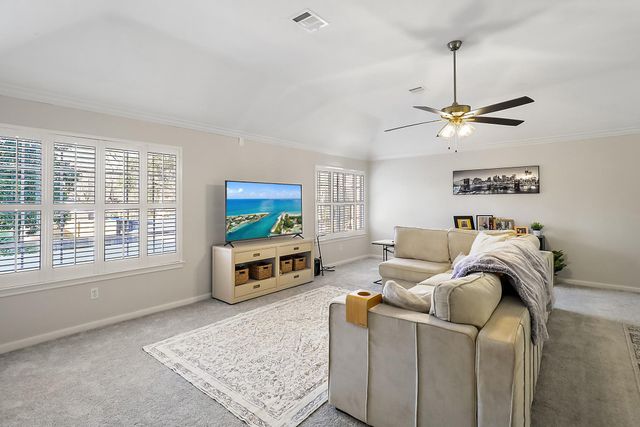 19423 Climbing Oaks Drive, Humble, TX 77346