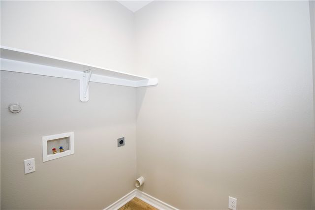 3025 Sabinas St, Corpus Christi, TX 78405