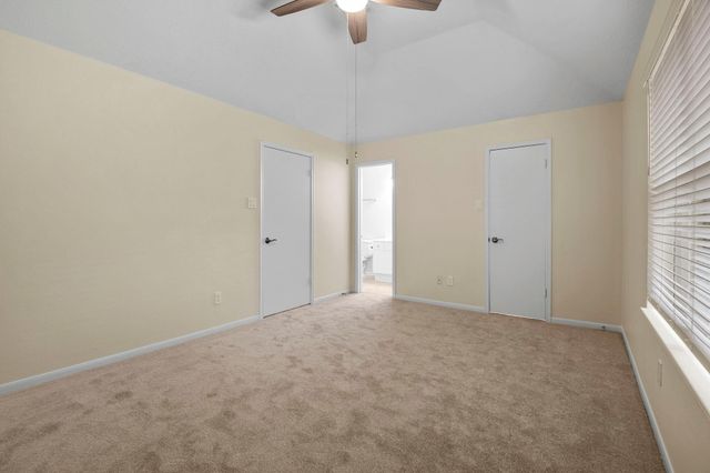 13 E Willowwood Court, The Woodlands, TX 77381