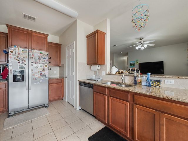 6200 Suellen LN, Killeen, TX 76542