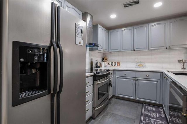 3475 Oak Valley Road 1630, Atlanta, GA 30326