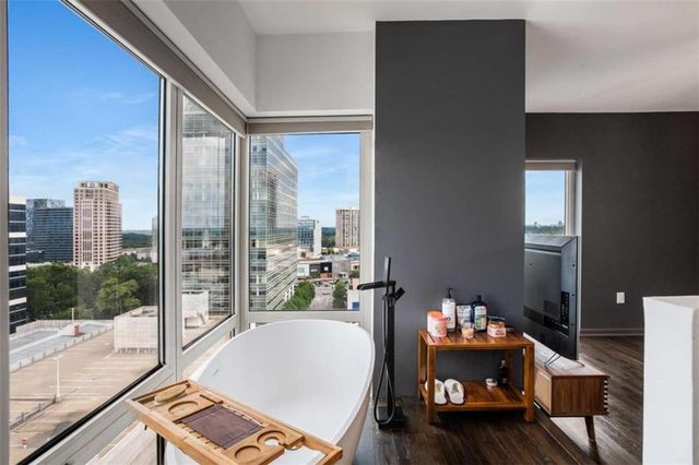 3475 Oak Valley Road 1630, Atlanta, GA 30326