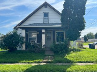 807 S Ohio Avenue, Davenport, IA 52802