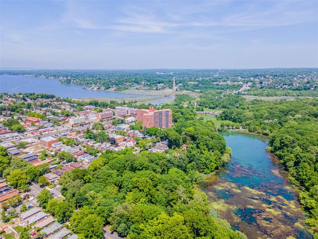 215-37 48th Ave 1C, Bayside, NY 11361