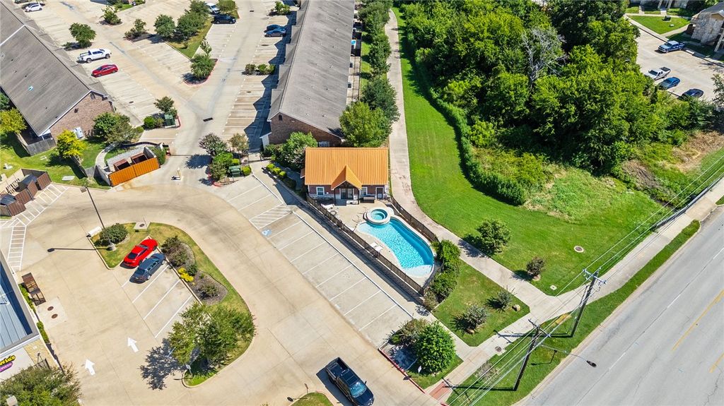 301 Southwest Parkway 308, College Station, TX 77840 — photo 2