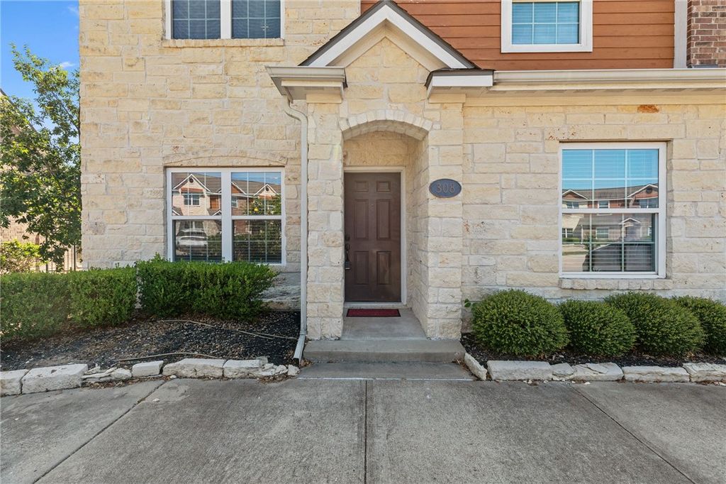 301 Southwest Parkway 308, College Station, TX 77840 — photo 3
