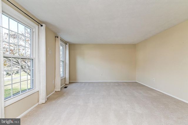 1209 CROCKETT LN, Silver Spring, MD 20904