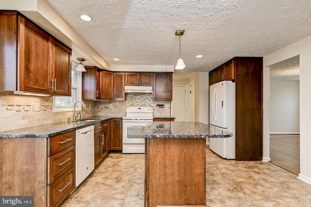 1209 CROCKETT LN, Silver Spring, MD 20904