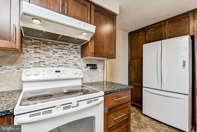 1209 CROCKETT LN, Silver Spring, MD 20904