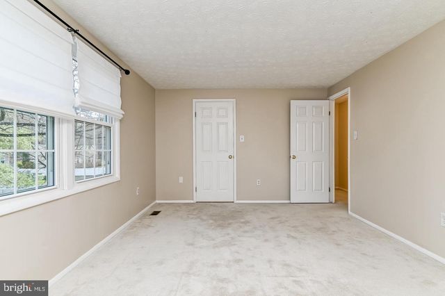 1209 CROCKETT LN, Silver Spring, MD 20904