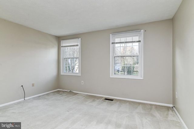 1209 CROCKETT LN, Silver Spring, MD 20904