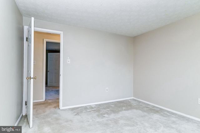 1209 CROCKETT LN, Silver Spring, MD 20904