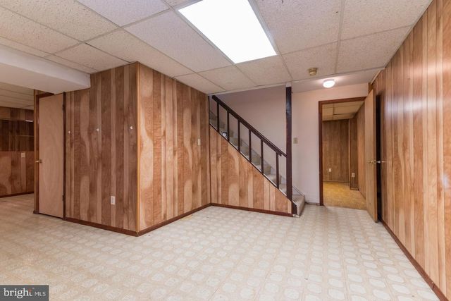 1209 CROCKETT LN, Silver Spring, MD 20904