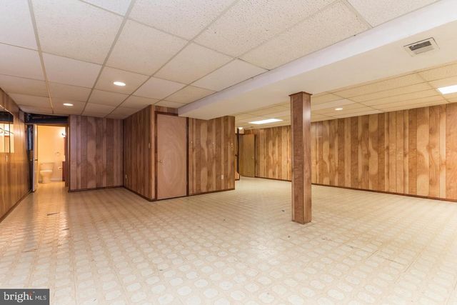 1209 CROCKETT LN, Silver Spring, MD 20904