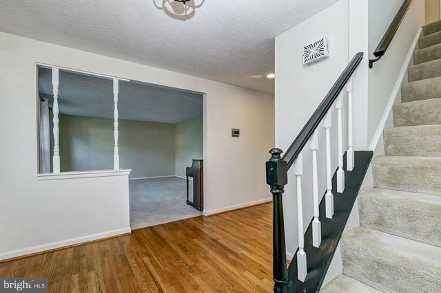 1209 CROCKETT LN, Silver Spring, MD 20904