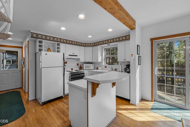 18151 Timber Lane, Sunriver, OR 97707
