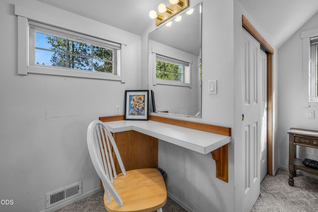 18151 Timber Lane, Sunriver, OR 97707