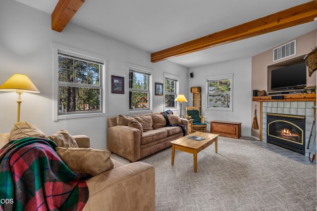 18151 Timber Lane, Sunriver, OR 97707