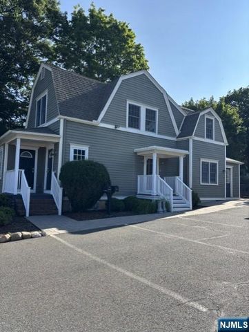 46 Prospect Street, Midland Park, NJ 07432