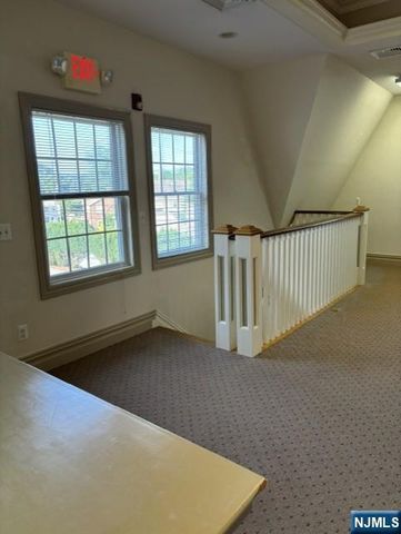 46 Prospect Street, Midland Park, NJ 07432
