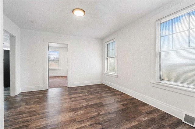 1036 Steuben St, Elliott, PA 15220