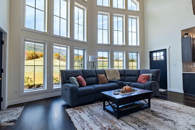 1010 Keener Road, Cosby, TN 37722