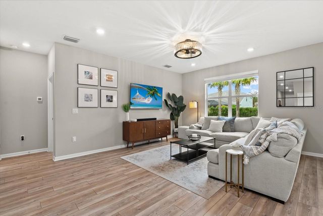 3310 CHESTERTOWN LOOP, Bradenton, FL 34211