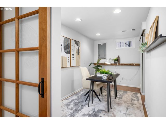 4155 Se OGDEN St, Portland, OR 97202