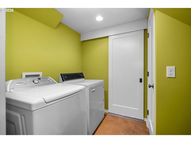 4155 Se OGDEN St, Portland, OR 97202