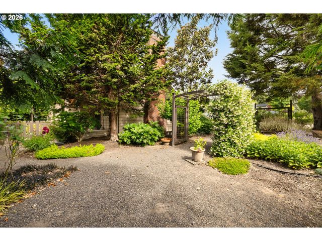4155 Se OGDEN St, Portland, OR 97202