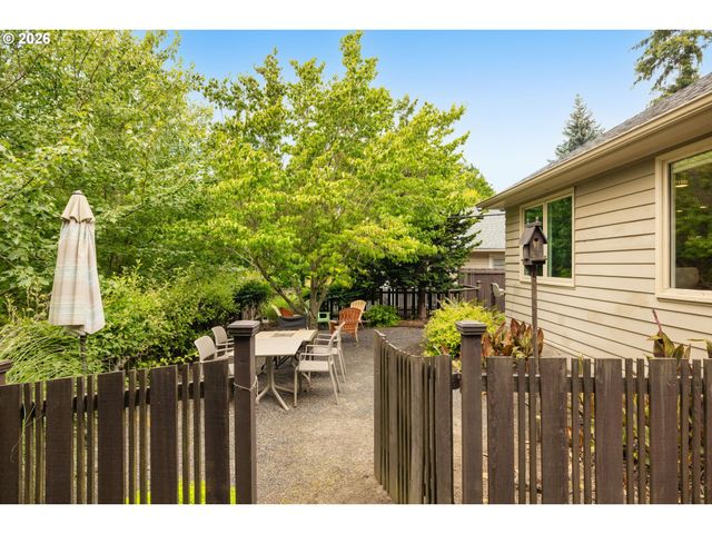 4155 Se OGDEN St, Portland, OR 97202
