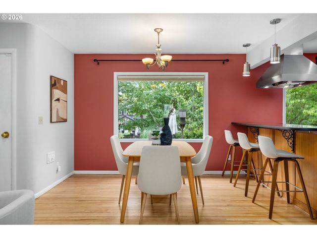 4155 Se OGDEN St, Portland, OR 97202