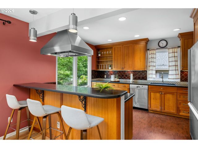 4155 Se OGDEN St, Portland, OR 97202