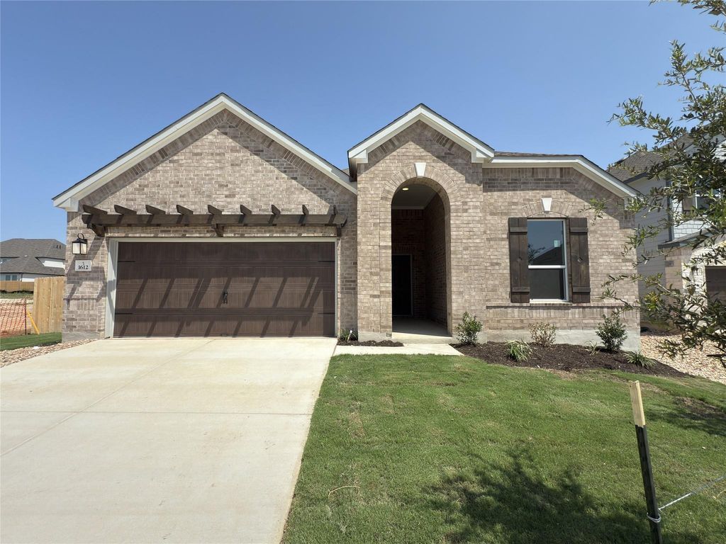 1612 Garlock DR, Leander, TX 78641