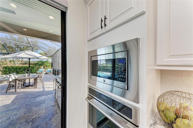 4921 NAPOLI RUN, Lakewood Ranch, FL 34211