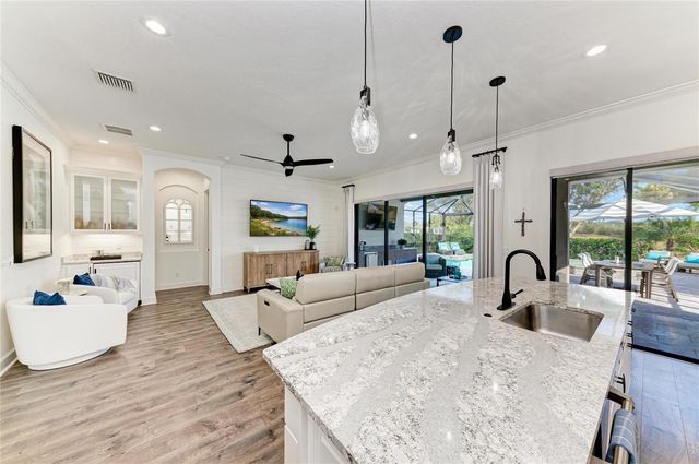 4921 NAPOLI RUN, Lakewood Ranch, FL 34211