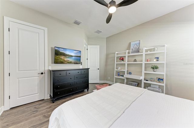 4921 NAPOLI RUN, Lakewood Ranch, FL 34211