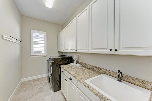 4921 NAPOLI RUN, Lakewood Ranch, FL 34211