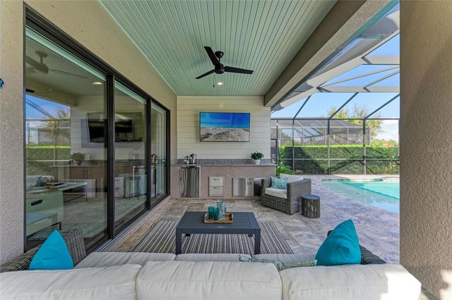 4921 NAPOLI RUN, Lakewood Ranch, FL 34211