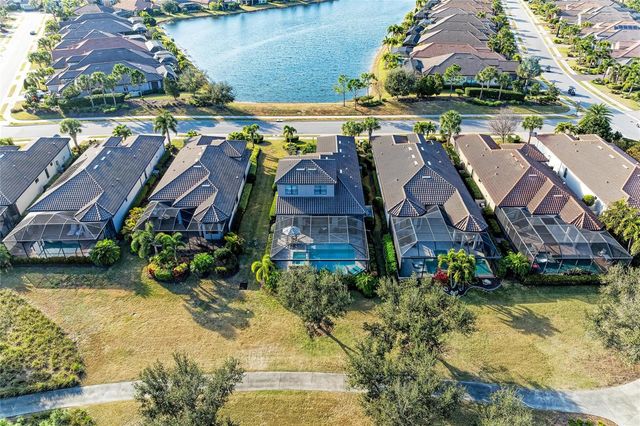 4921 NAPOLI RUN, Lakewood Ranch, FL 34211