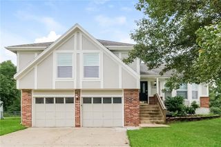 7201 E 134th Terrace, Grandview, MO 64030
