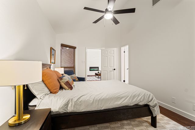 5702 Spring Sunshine, San Antonio, TX 78247