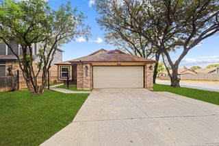 5702 Spring Sunshine, San Antonio, TX 78247