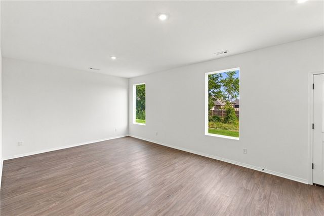 3880 Crescent Springs Avenue, Springdale, AR 72764
