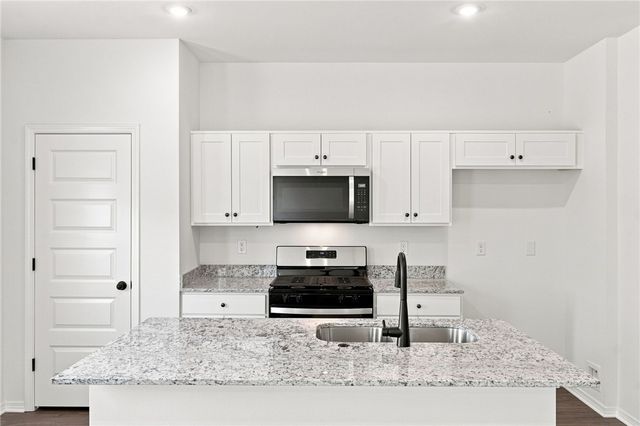 3880 Crescent Springs Avenue, Springdale, AR 72764