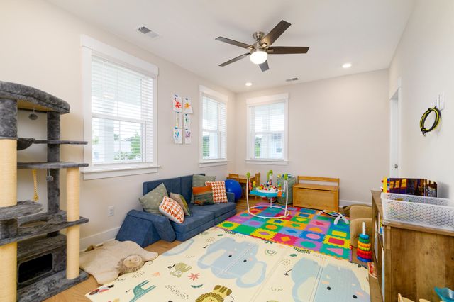 2204 Hartfords Bluff Circle, Mount Pleasant, SC 29466