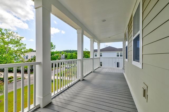 2204 Hartfords Bluff Circle, Mount Pleasant, SC 29466