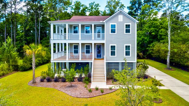 2204 Hartfords Bluff Circle, Mount Pleasant, SC 29466
