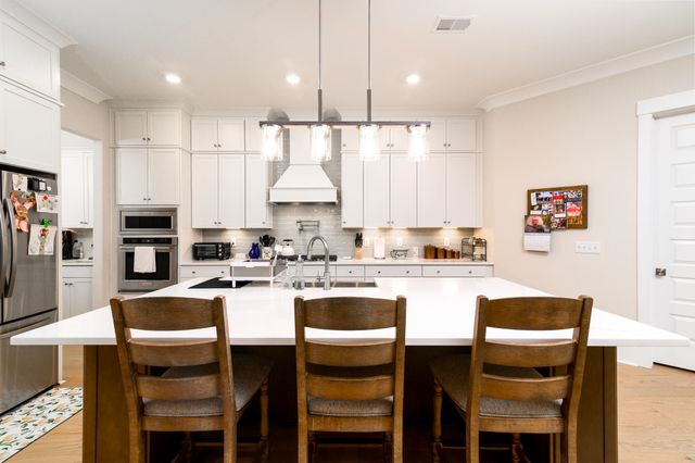2204 Hartfords Bluff Circle, Mount Pleasant, SC 29466