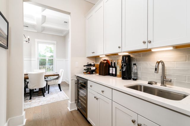 2204 Hartfords Bluff Circle, Mount Pleasant, SC 29466